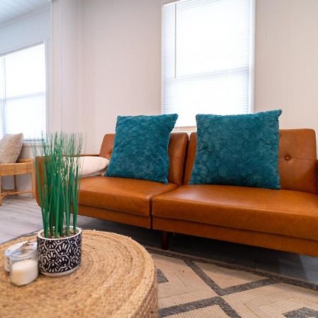 Homey Cozy Newly Renovated Stylish&Chic 7 Guests Тампа Екстериор снимка