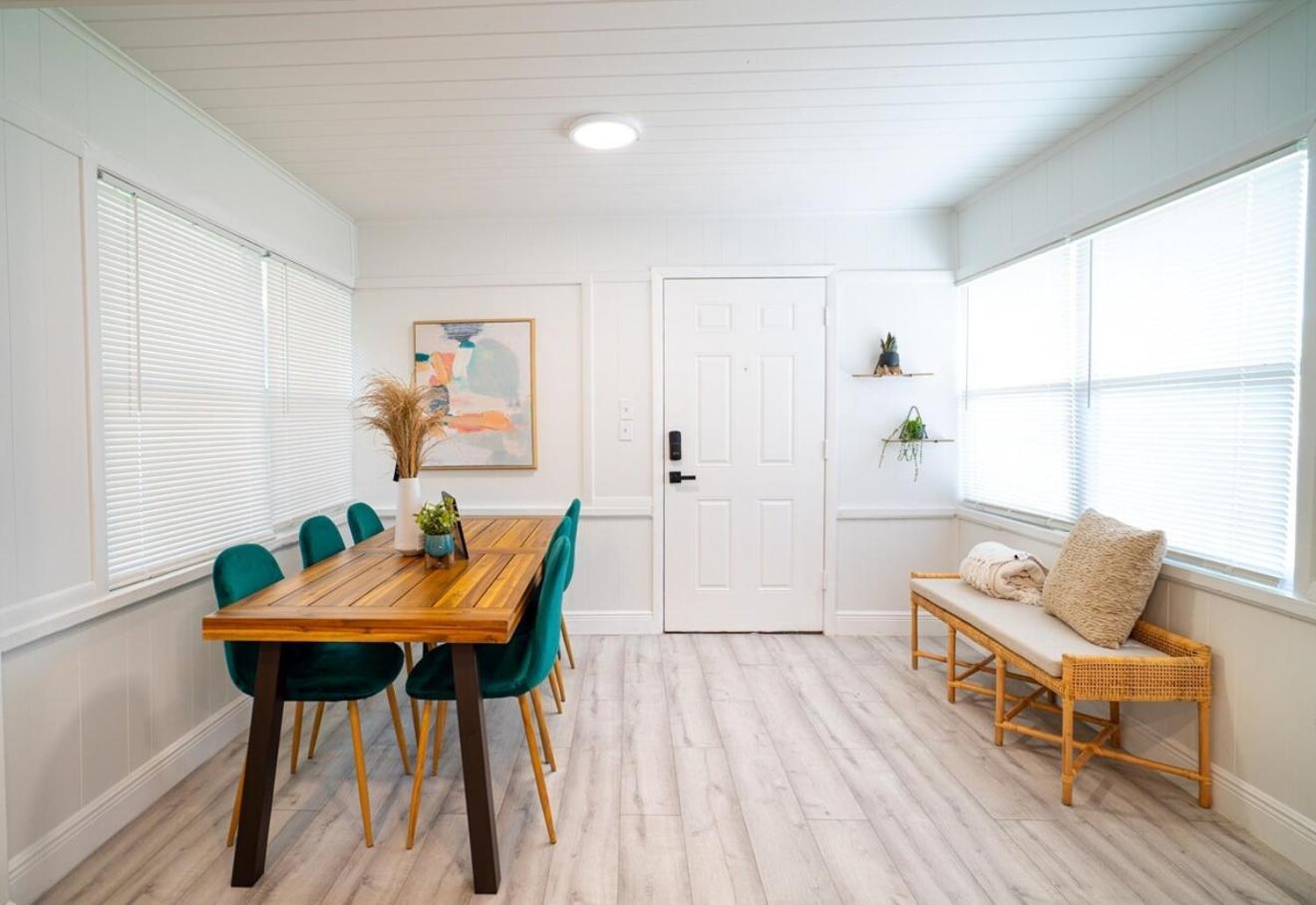 Homey Cozy Newly Renovated Stylish&Chic 7 Guests Тампа Екстериор снимка