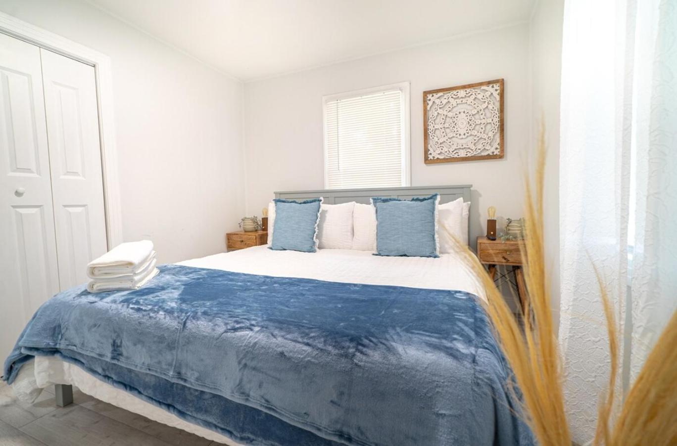 Homey Cozy Newly Renovated Stylish&Chic 7 Guests Тампа Екстериор снимка