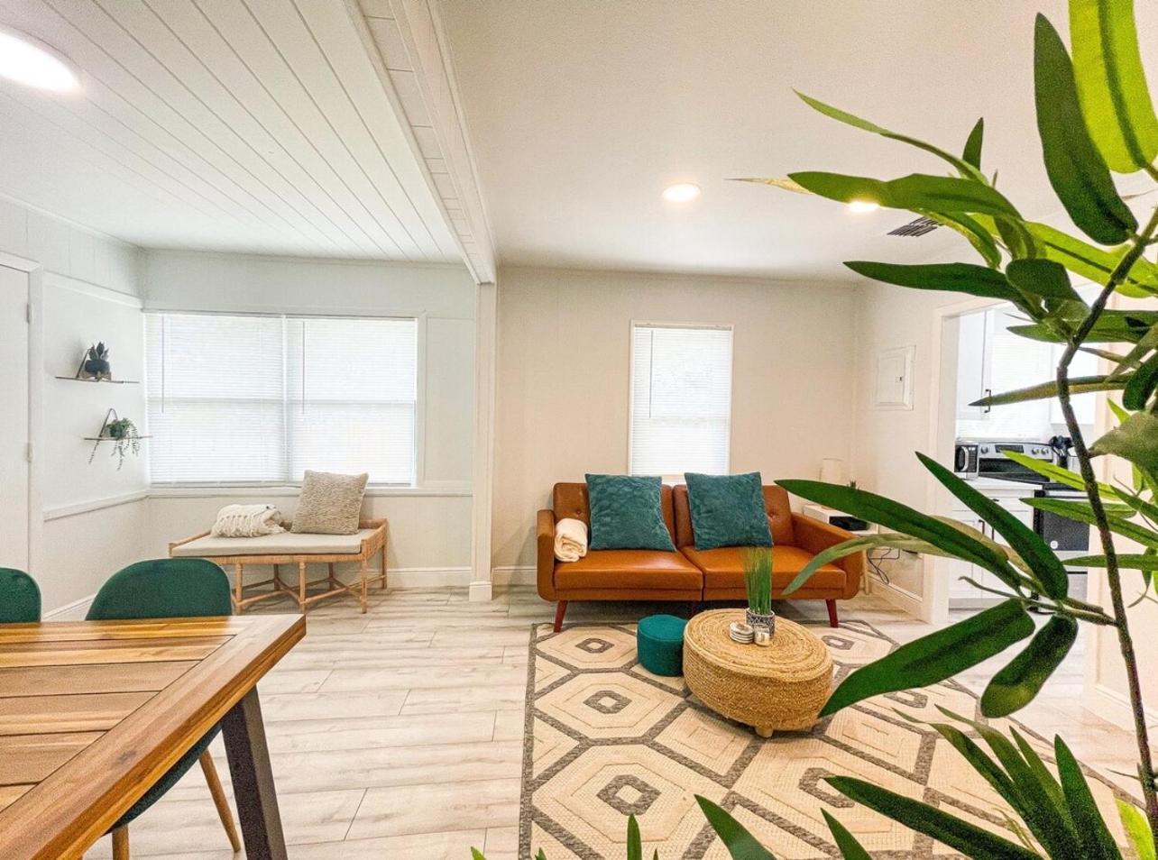 Homey Cozy Newly Renovated Stylish&Chic 7 Guests Тампа Екстериор снимка
